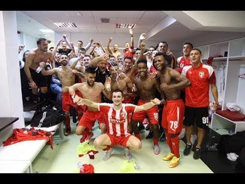 Festeggiamenti dei giocatori dello Skënderbeu Korçë